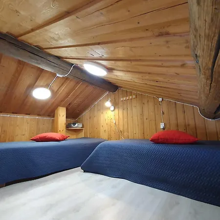 Kelotupa 19 アパート *